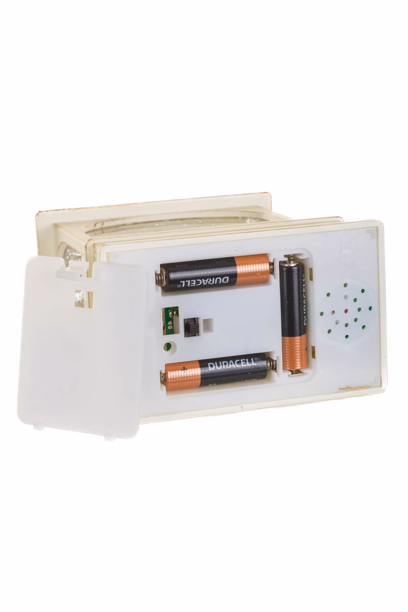 White Lantern Snow Globe - Image 6