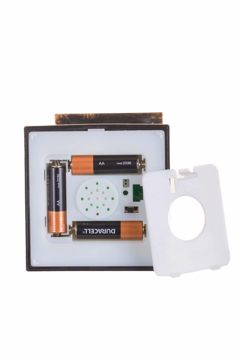 Bronze Lantern Snow Globe - Image 6