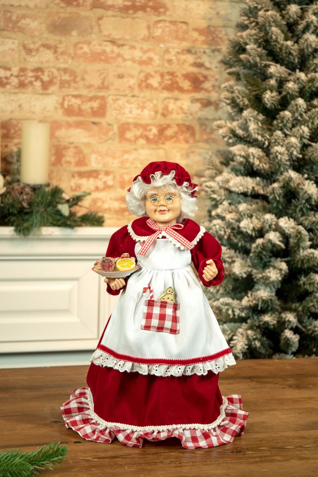 Red Standing Candy Santa - Image 4